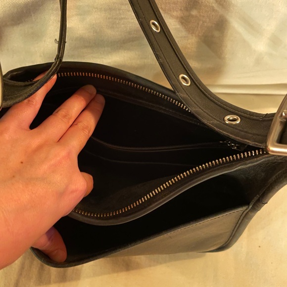 Coach Vintage Black Leather Hippie Flap Bag - Picture 7 of 7